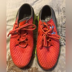 Women’s Under Armour Speedform Gemini Shoes Preowned